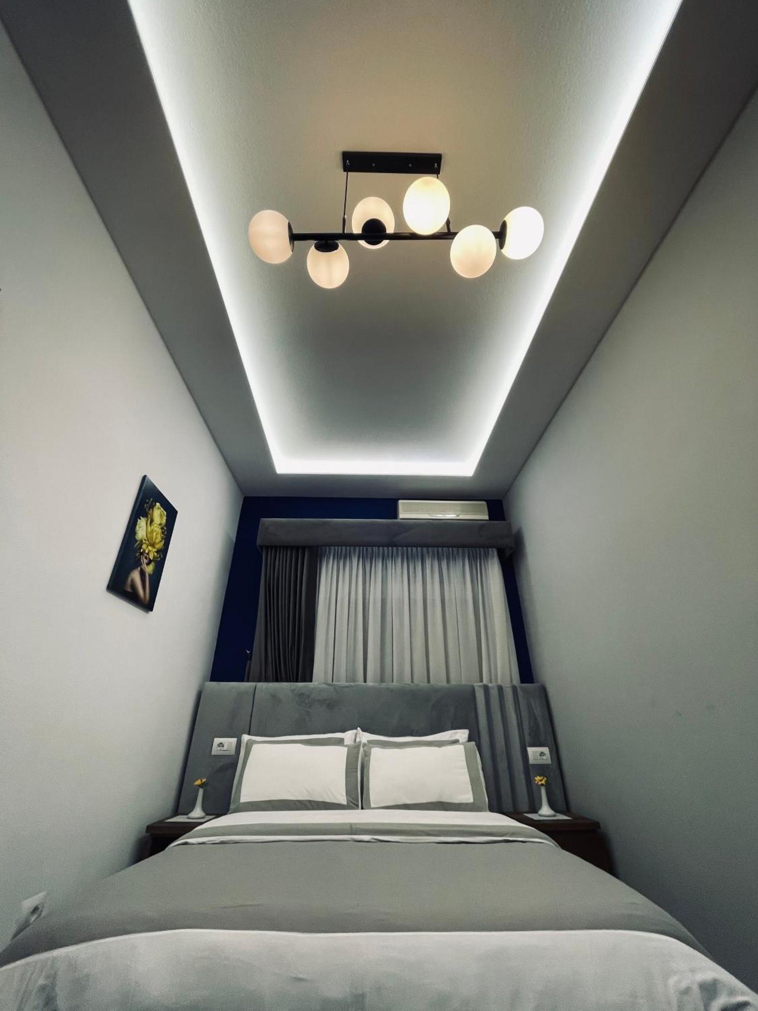 Garden Boutique Hotel 엘바산 외부 사진