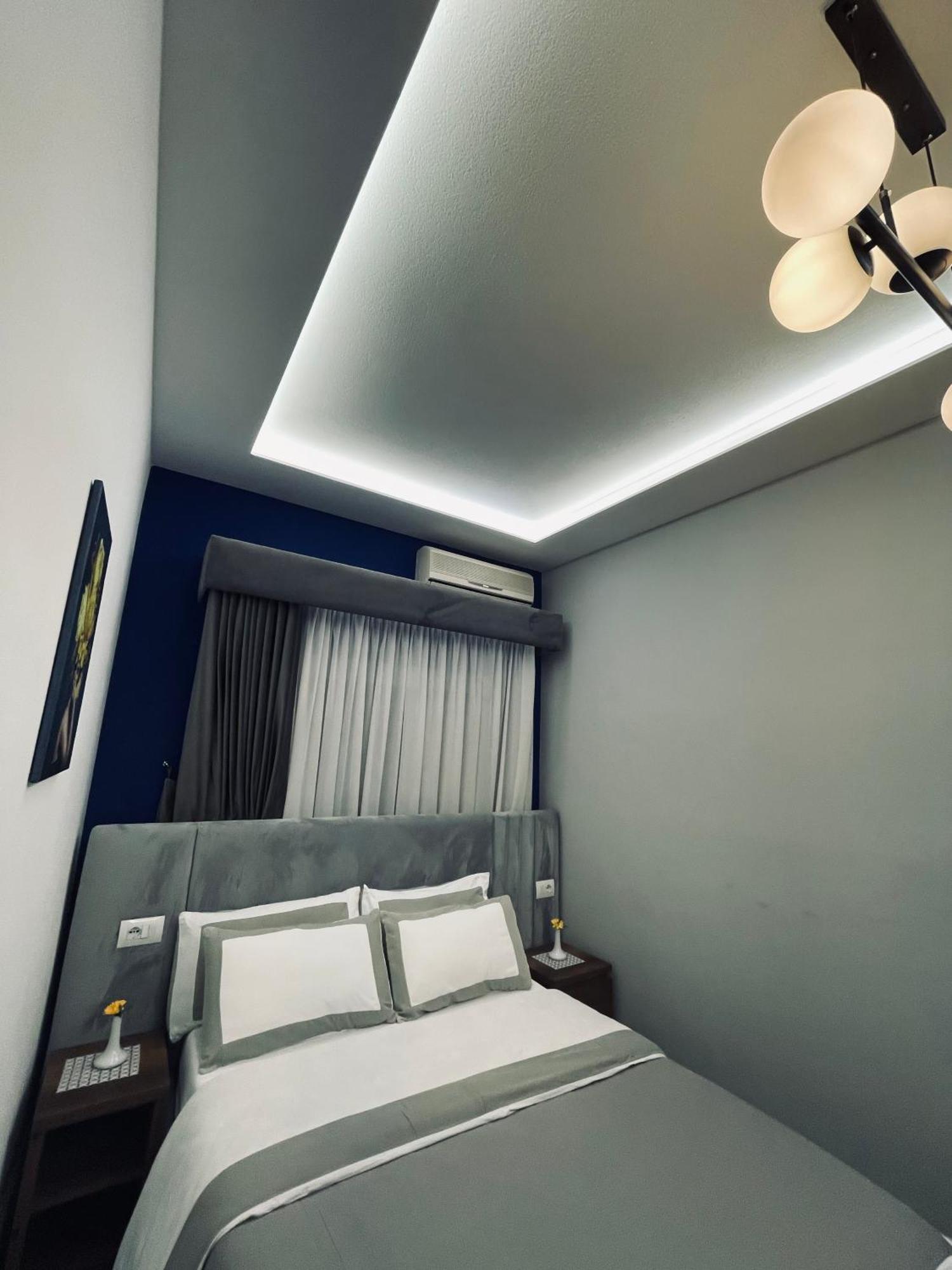 Garden Boutique Hotel 엘바산 외부 사진